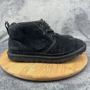 UGG Chukka Boots Mens Size 8 Black Suede Sheepskin Lined Winter Warm 3236
